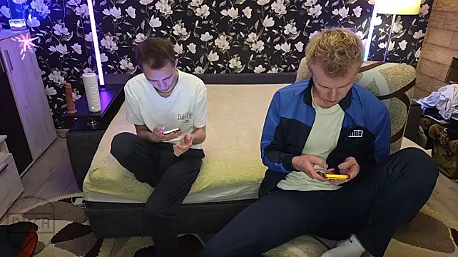 Vuitton live sex cam