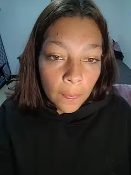 CurvyMilen webcam stripchat model stream image