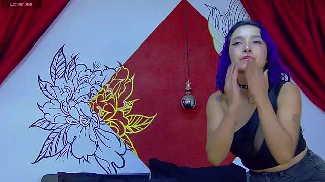 Alissa_Moon_ webcam stripchat model stream image