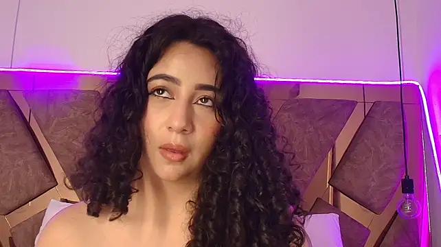 bella_swwan_