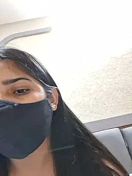 Anllela_Sagraa webcam