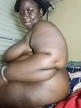 ASSQUEEN37Xx