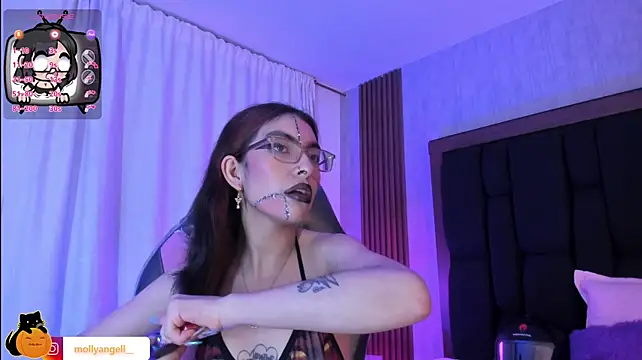 Molly_A