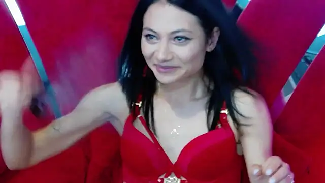 MayaLeey