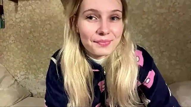 LynnMontiel webcam