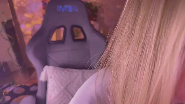 alexa_purr