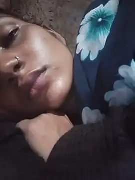 Loyal_girl25 live sex cam