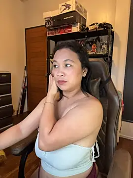 lovely-pinay