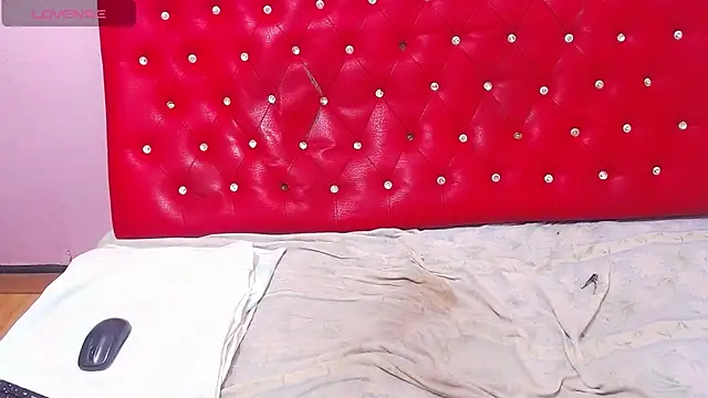 wonderfuldiana live cam preview