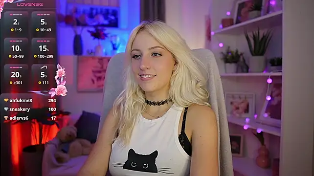 Lucy_Cutie_
