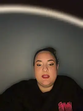 Kiyaraa live cam preview