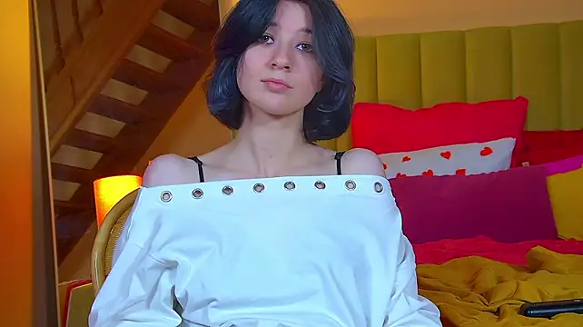 AnneAvelin live cam preview