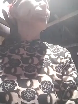 Lunaella01 live cam preview
