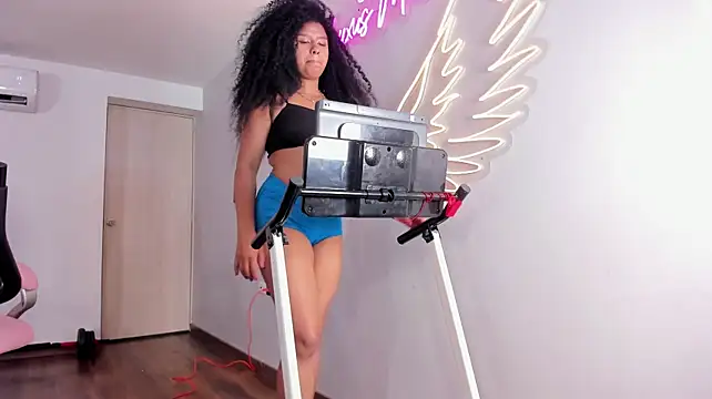nina_wal