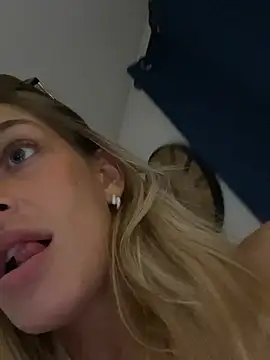 Bellalolahot