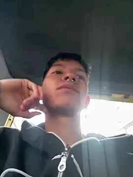 heyy_noah11 webcam