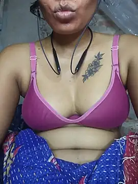 Sweetcic webcam stripchat model stream image