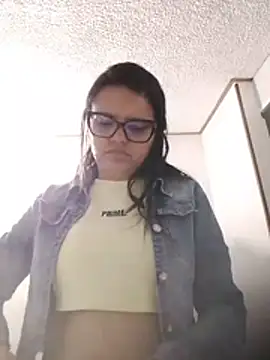 selena_foxy live cam preview