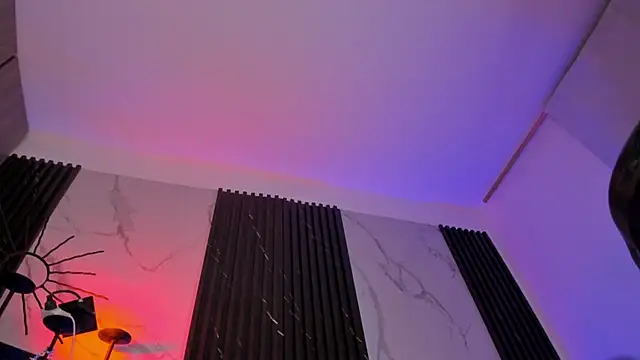 ALICEPOIXXXON webcam