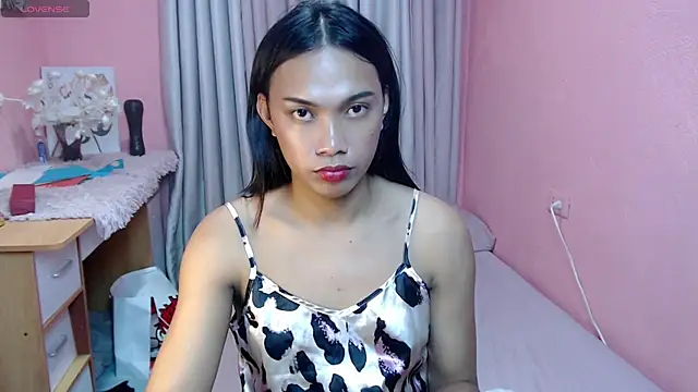 Herbielustts live cam on StripChat