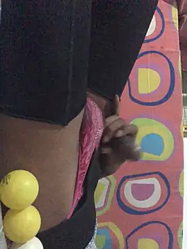 Funseny live cam on StripChat