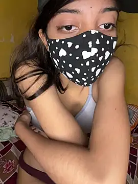 Nidhi747
