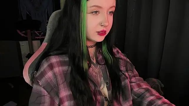 t0riayun0 live cam on StripChat