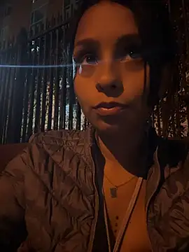 J_loren webcam