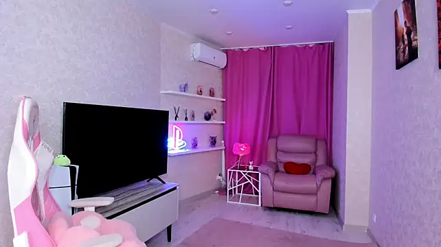 EllaCurtis live cam preview
