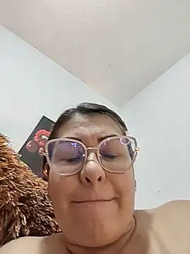 AlexxiaaMat live cam preview