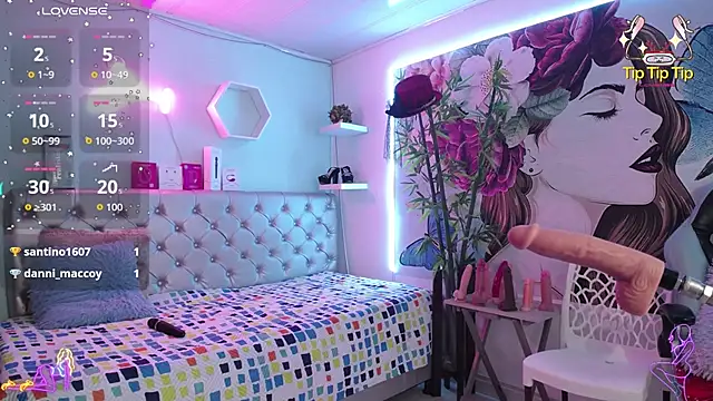 thalia_mills19 live cam preview