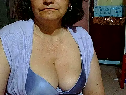 BiancaSteel live cam preview