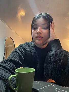 EmmaBlossom live cam preview