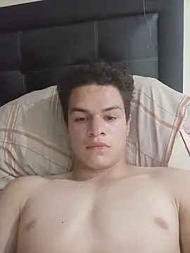 PAULKHAN00