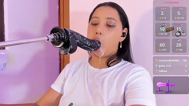 veronica_bigass