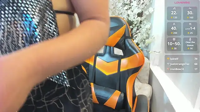 Izzy_lux