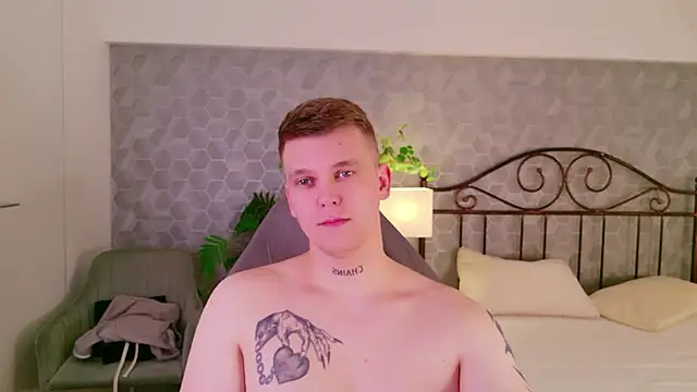 HotVanee
