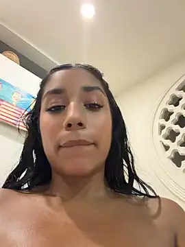 SaryJonex webcam
