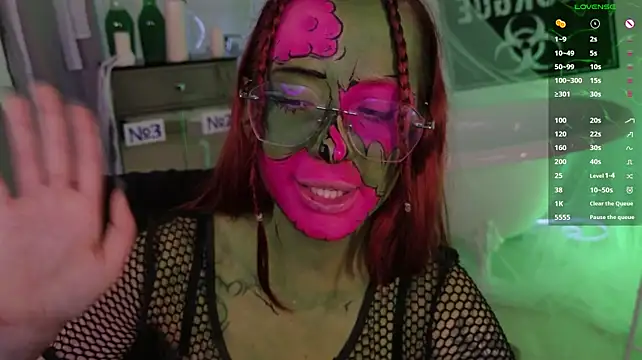 WICKEDEMBER live cam preview