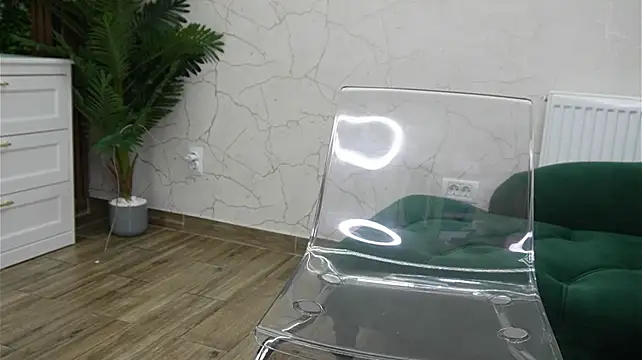 AvaDesire_