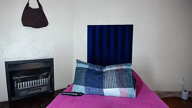 LLauren_Bestie03 webcam