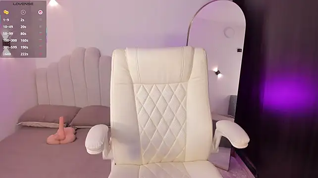 AmberLewis_ webcam