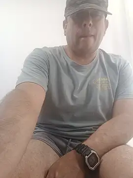 chicoguapo8 live cam preview