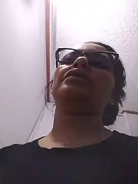 selena_foxy