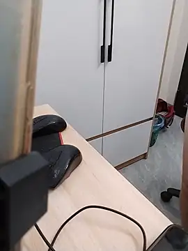 Mai_Syna121 fetish cam preview
