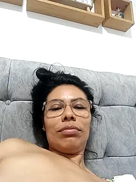 Dimar83 live cam on StripChat