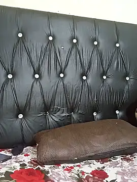 GoodinbedAfricann webcam