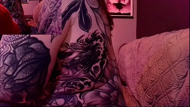 kashbabyxxx (F milf) - Horse Didlo