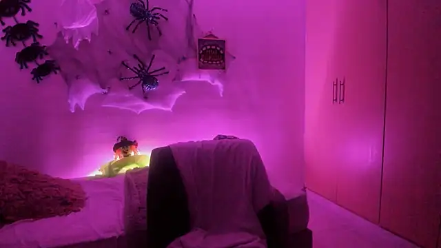 mia_star_2