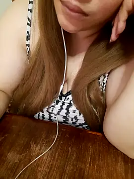 Madam_bezzzoul live cam preview